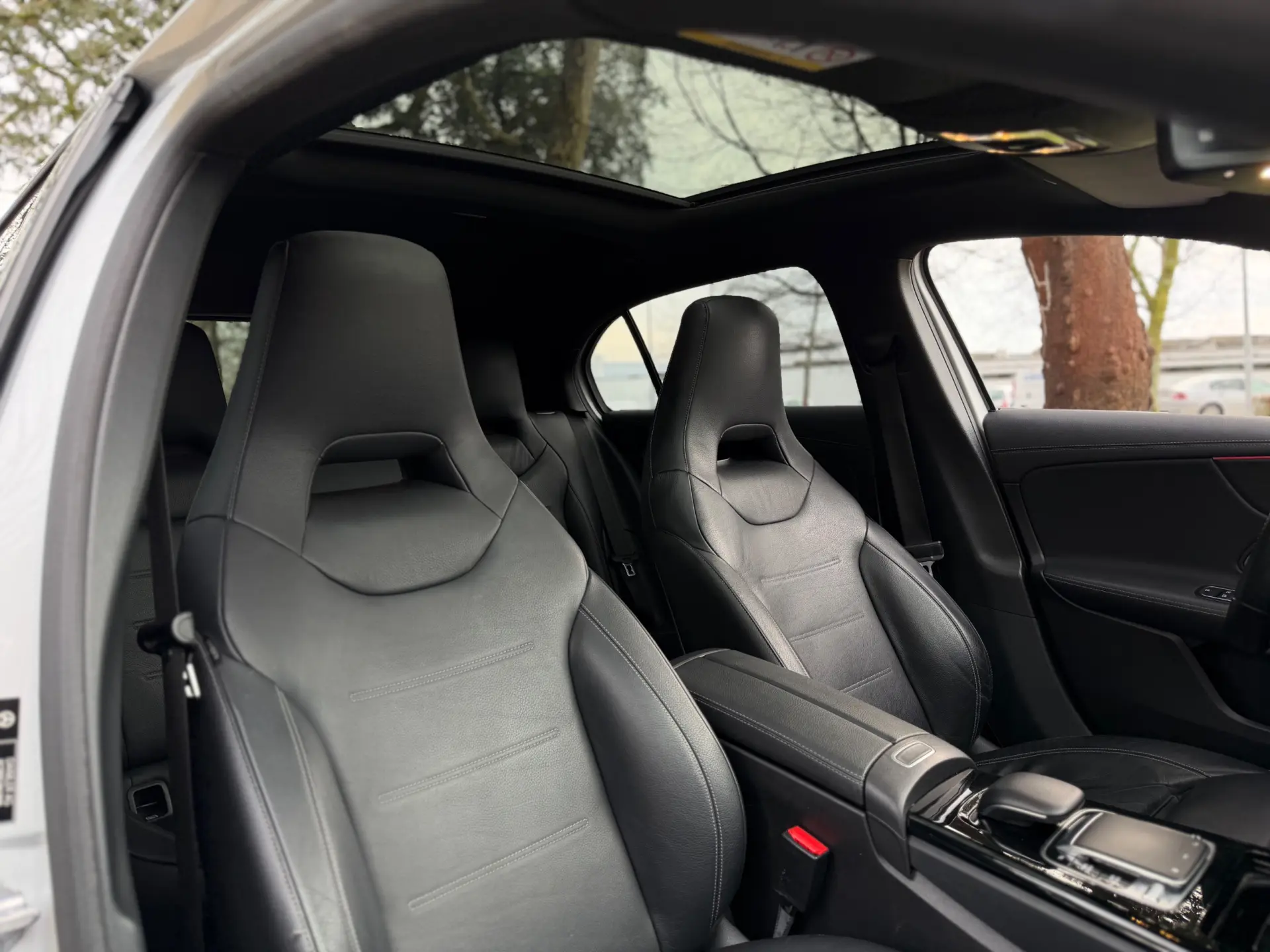 Mercedes-Benz A 180 d 7G-DCT AMG Line 18