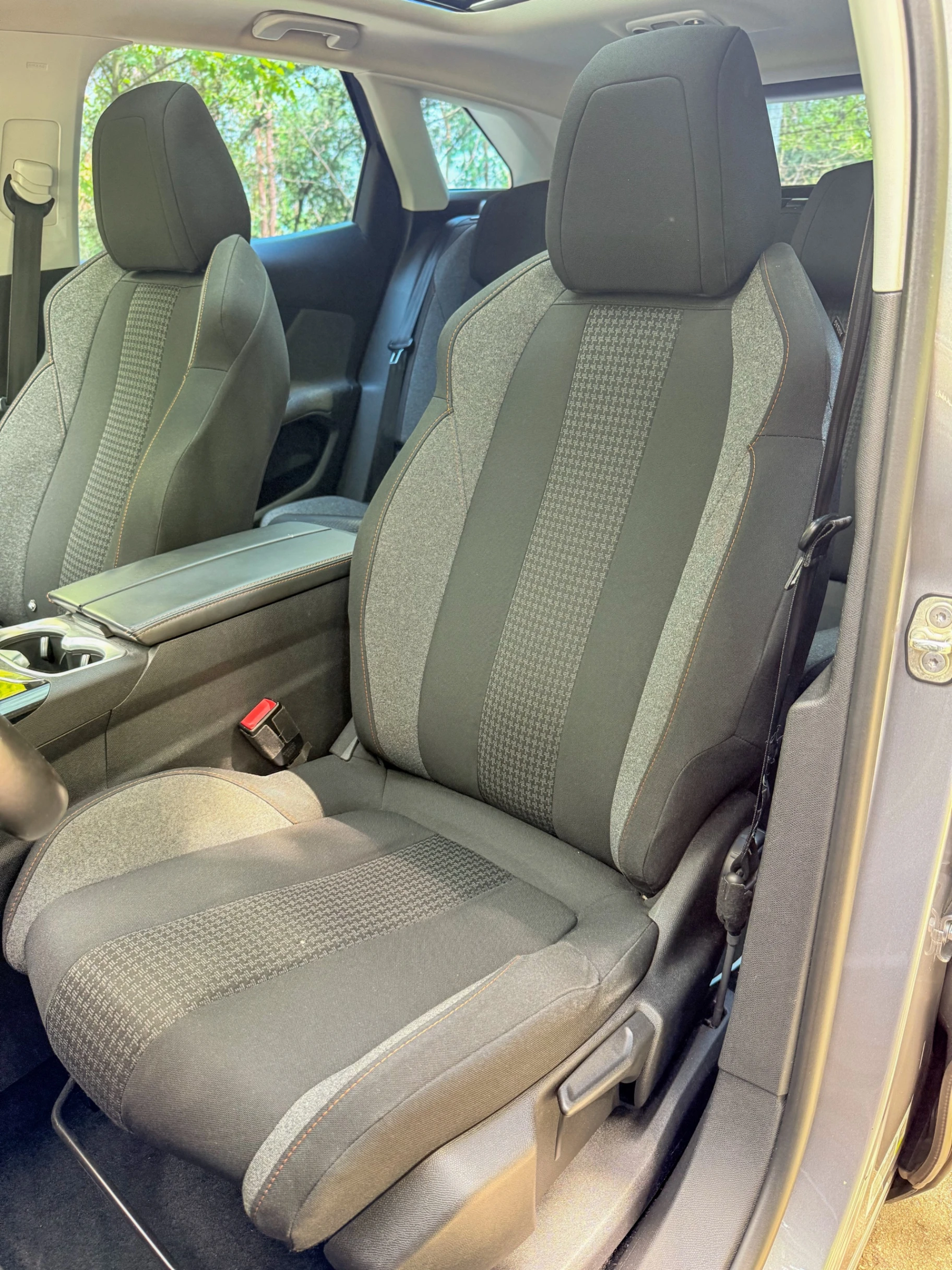 Peugeot 3008 ALLURE 7