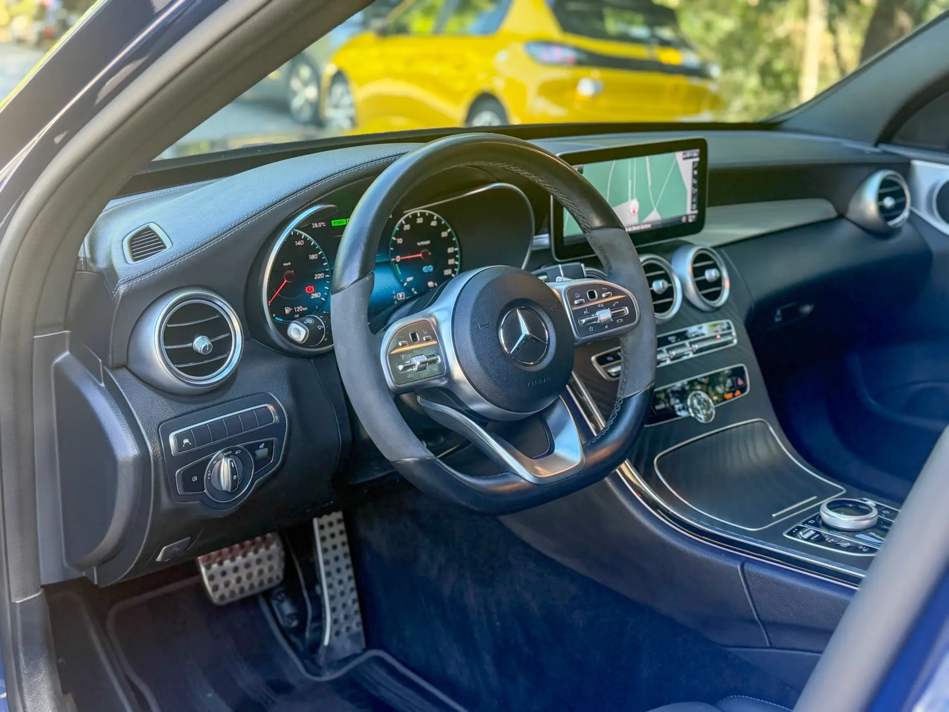 Mercedes-Benz C 300 de T 9G-TRONIC AMG Line 9