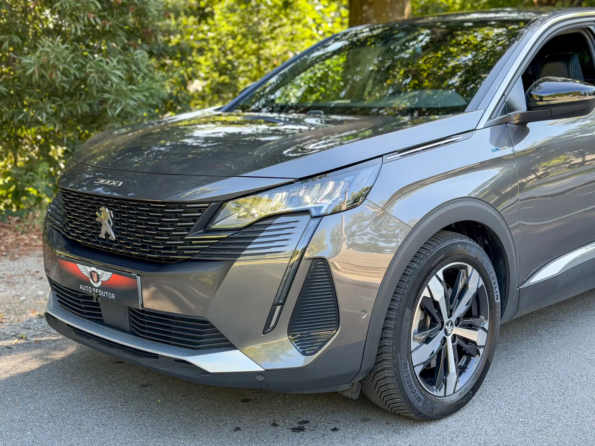 Peugeot 3008 1.6 Hybrid Allure e-EAT8 2