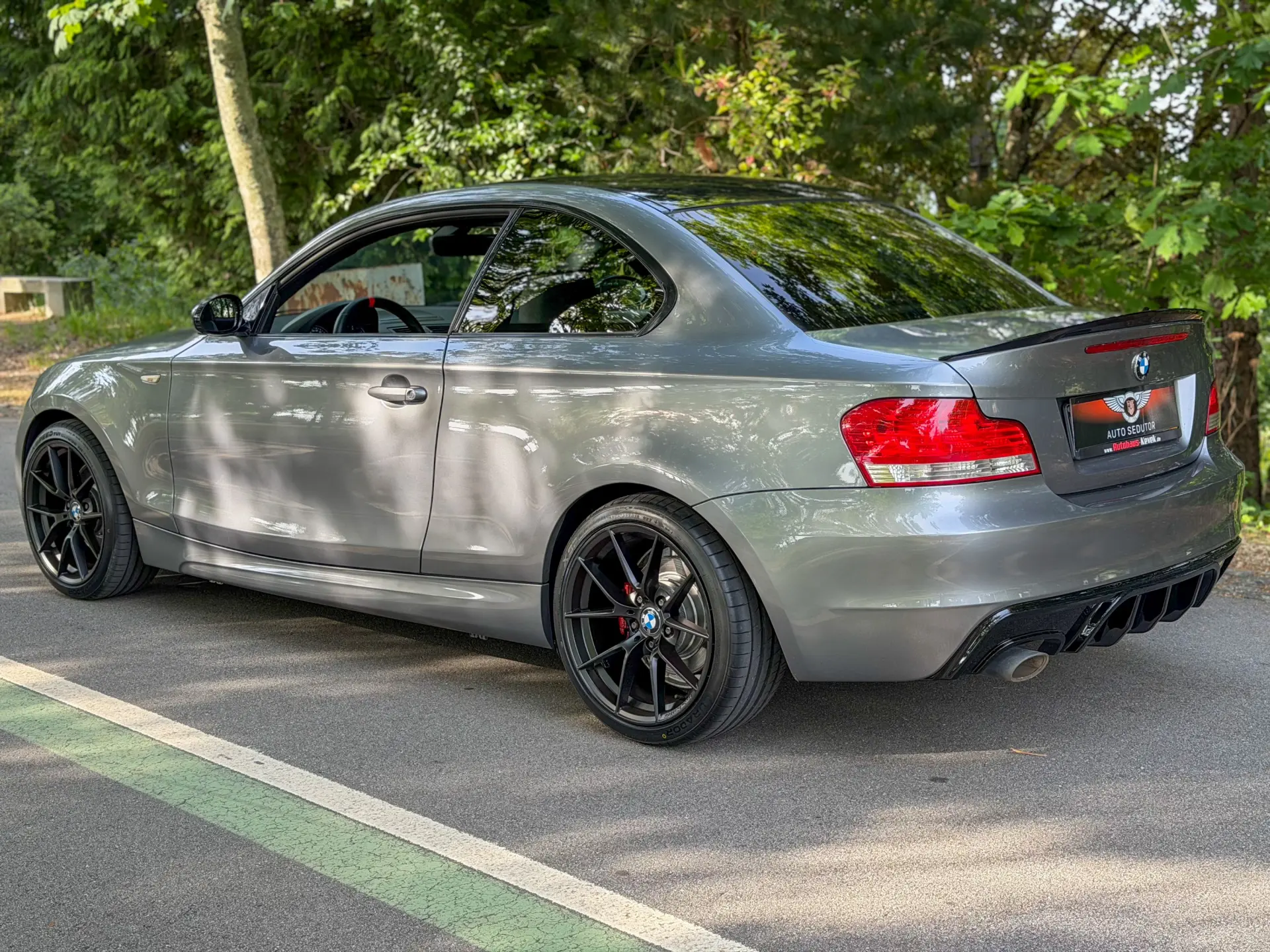 BMW 123 d DPF Aut. Edition Sport 6