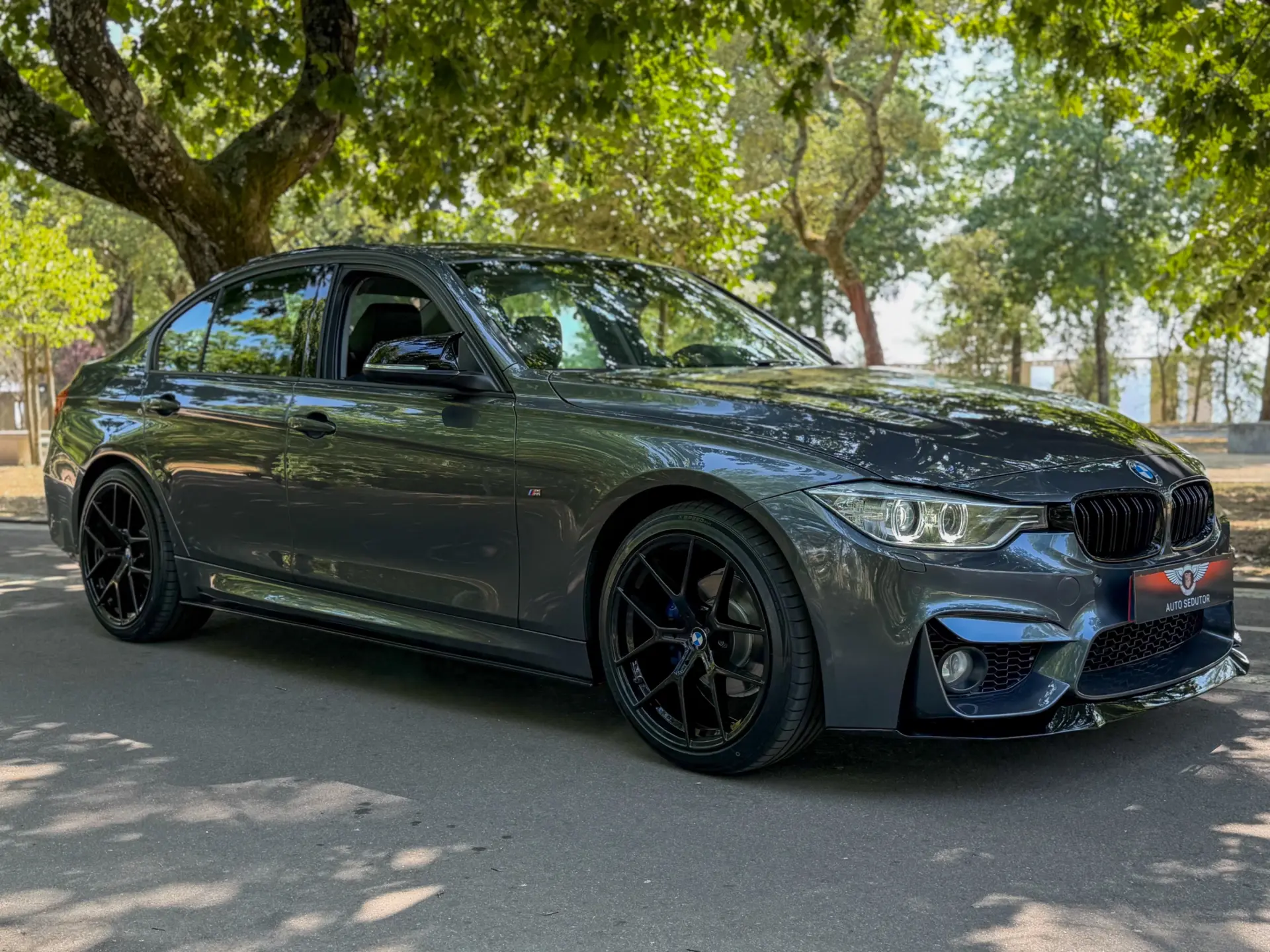BMW 318 SPORT AUTO 1