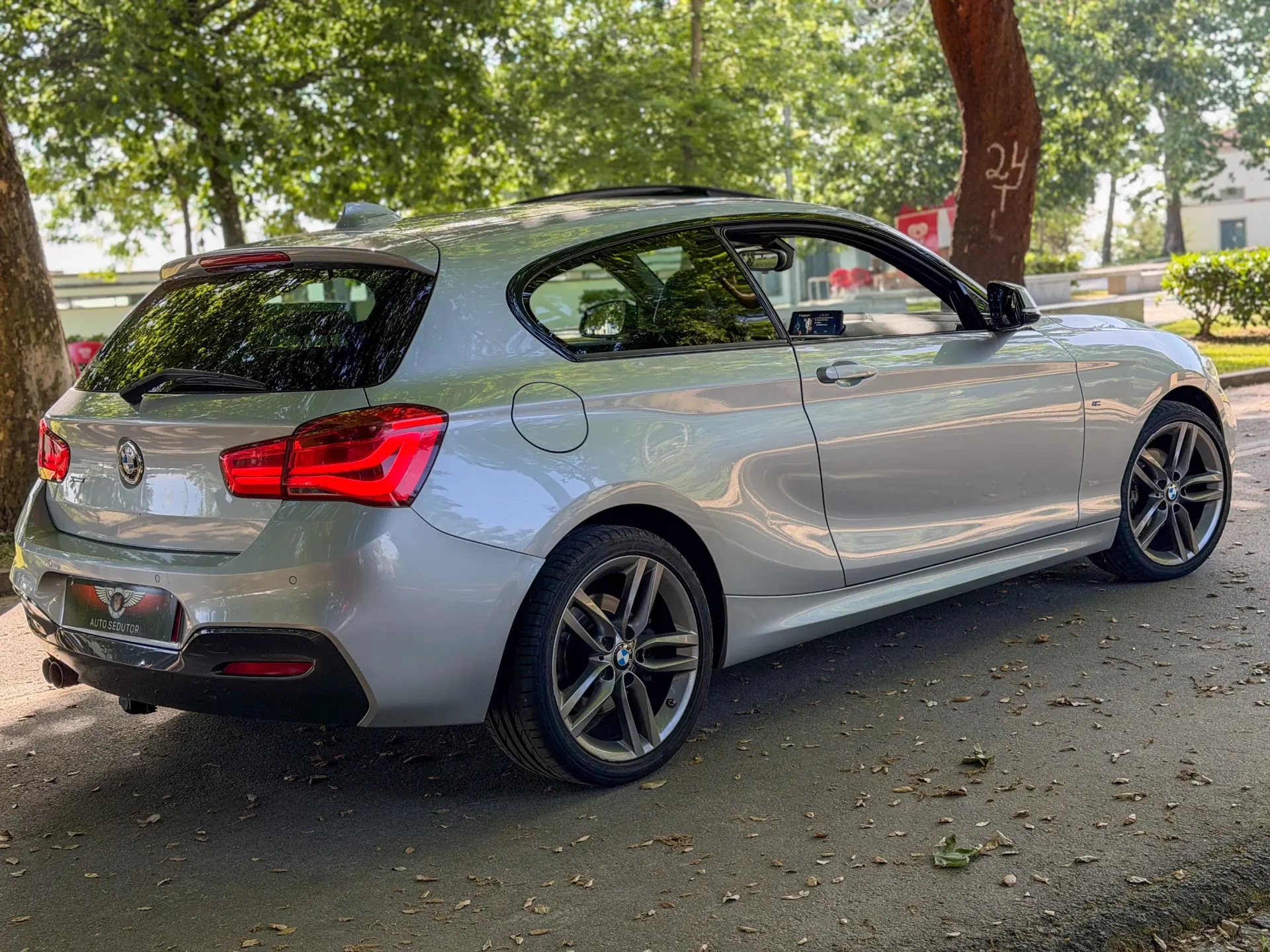 BMW 120 d xDrive Pack M 5