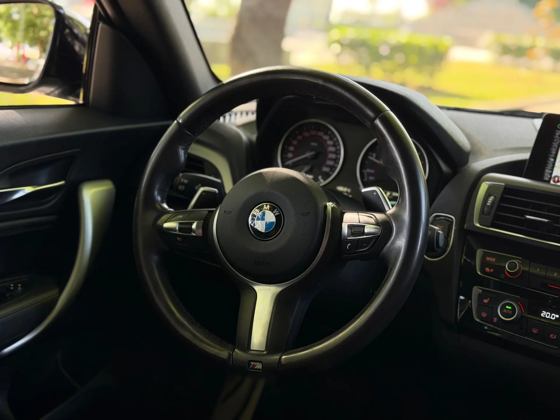BMW 120 d xDrive Pack M 12