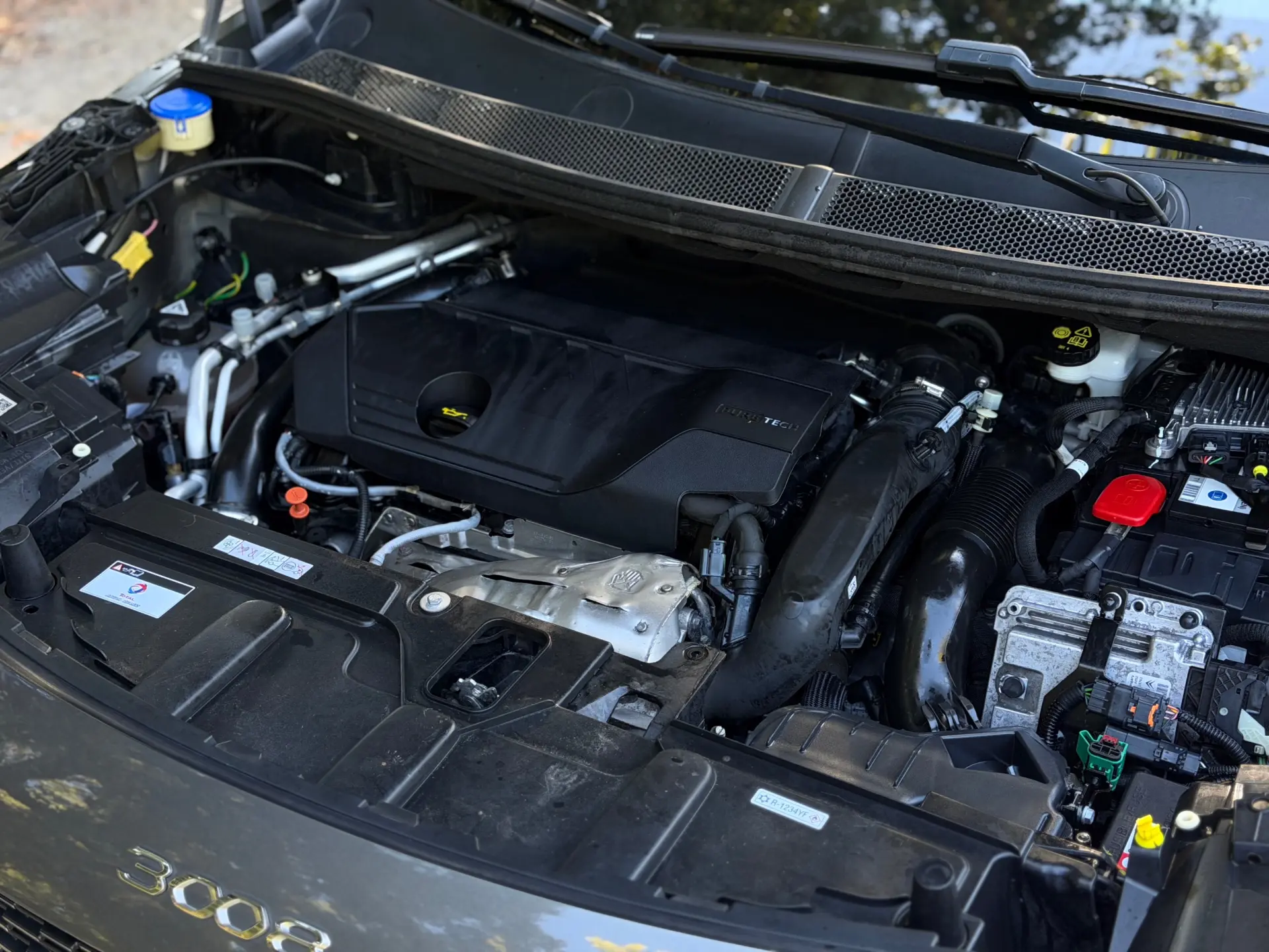 Peugeot 3008 1.6 Hybrid Allure e-EAT8 5