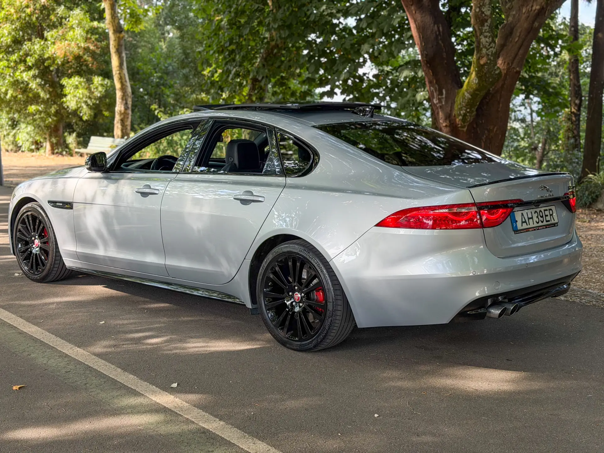 Jaguar XF 7