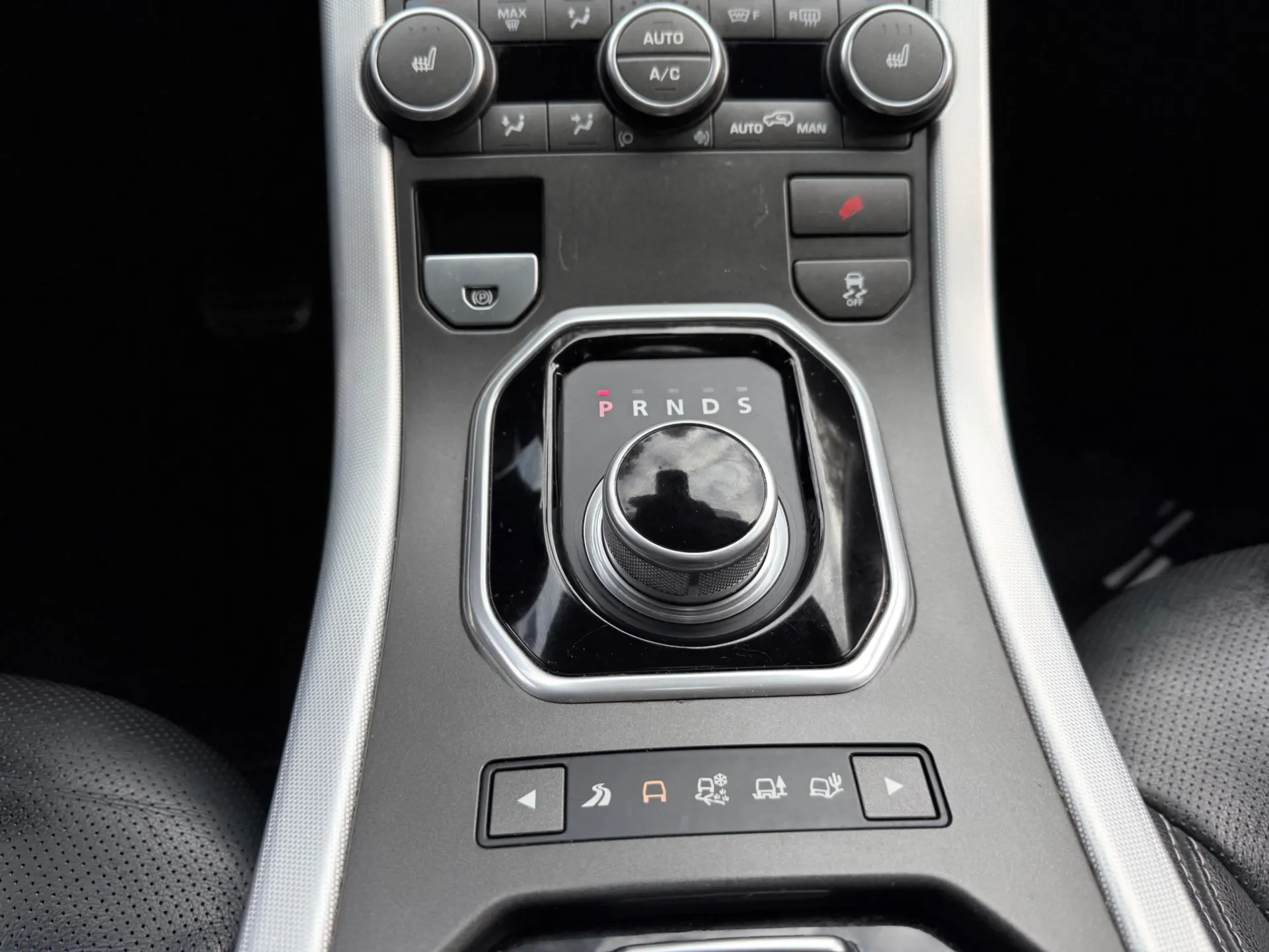 Land Rover Range Rover Evoque 2.2 DW12C Dynamic Auto 15
