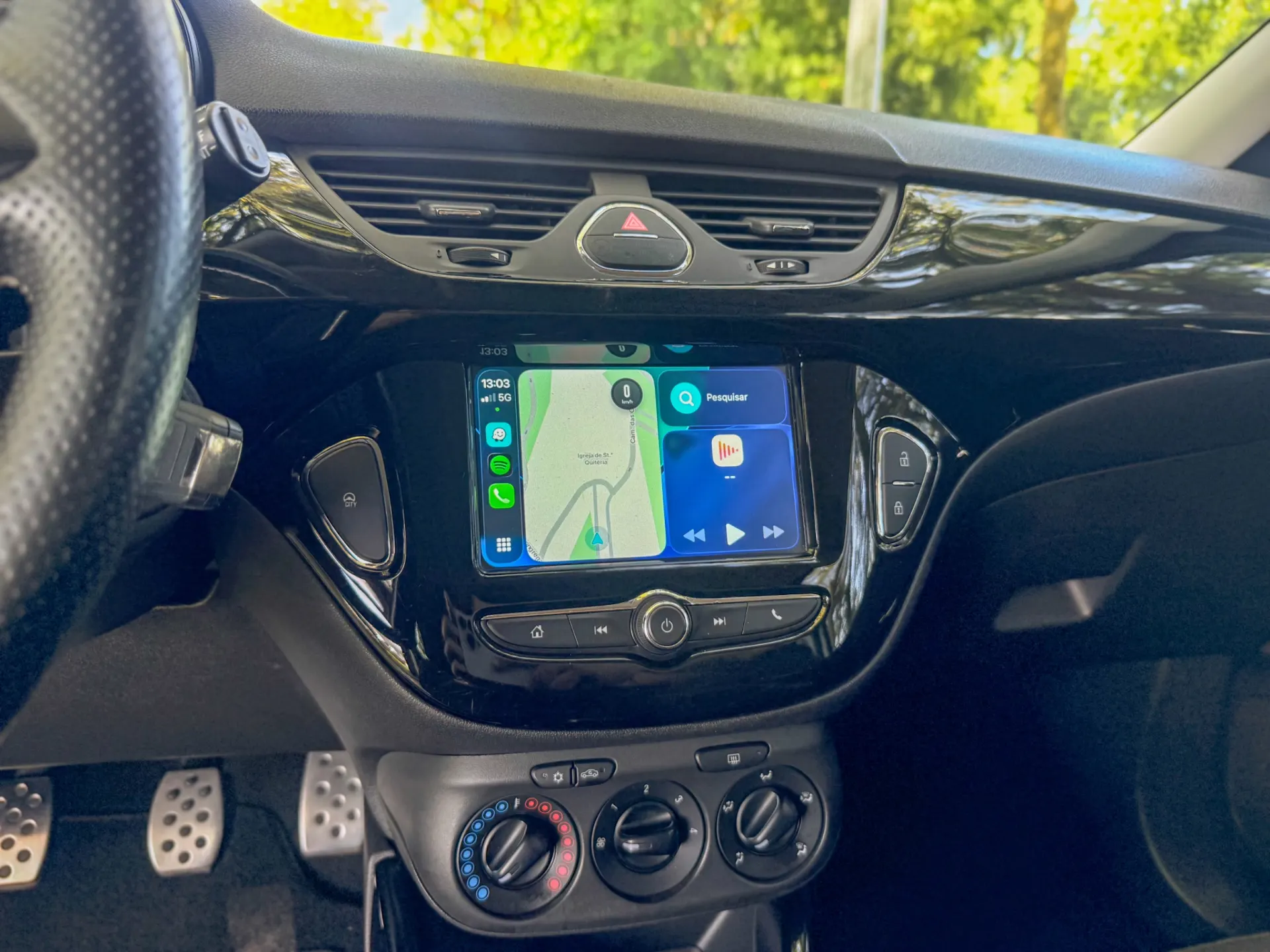Opel Corsa Outro 17