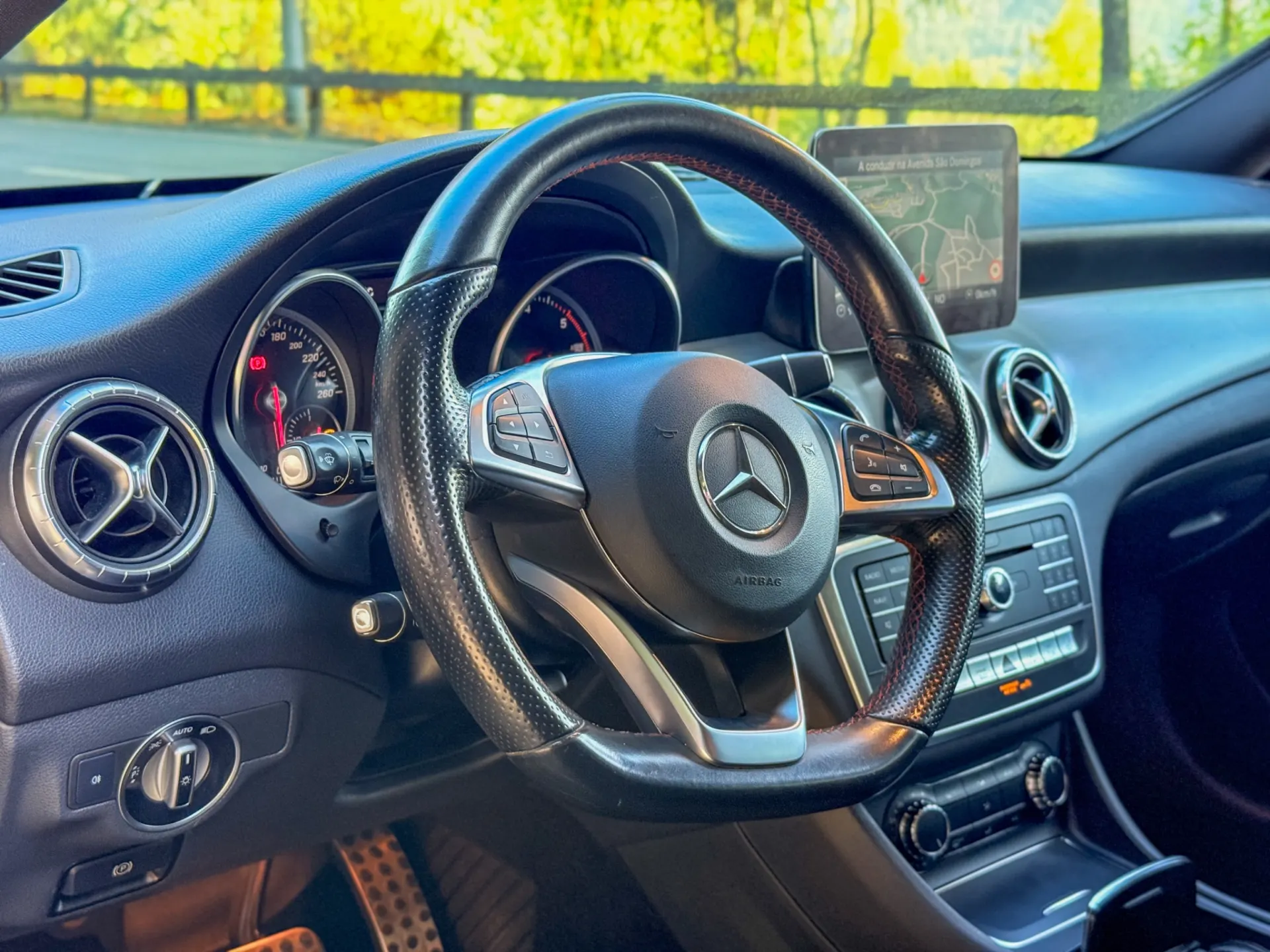 Mercedes-Benz CLA 200 d Shooting Brake AMG Line Aut. 7