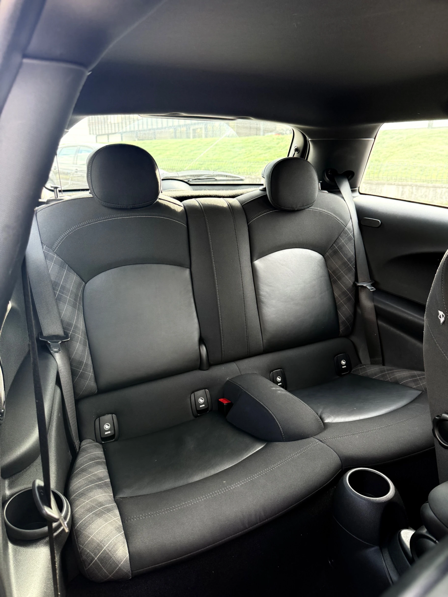 MINI Coupé Outro 6
