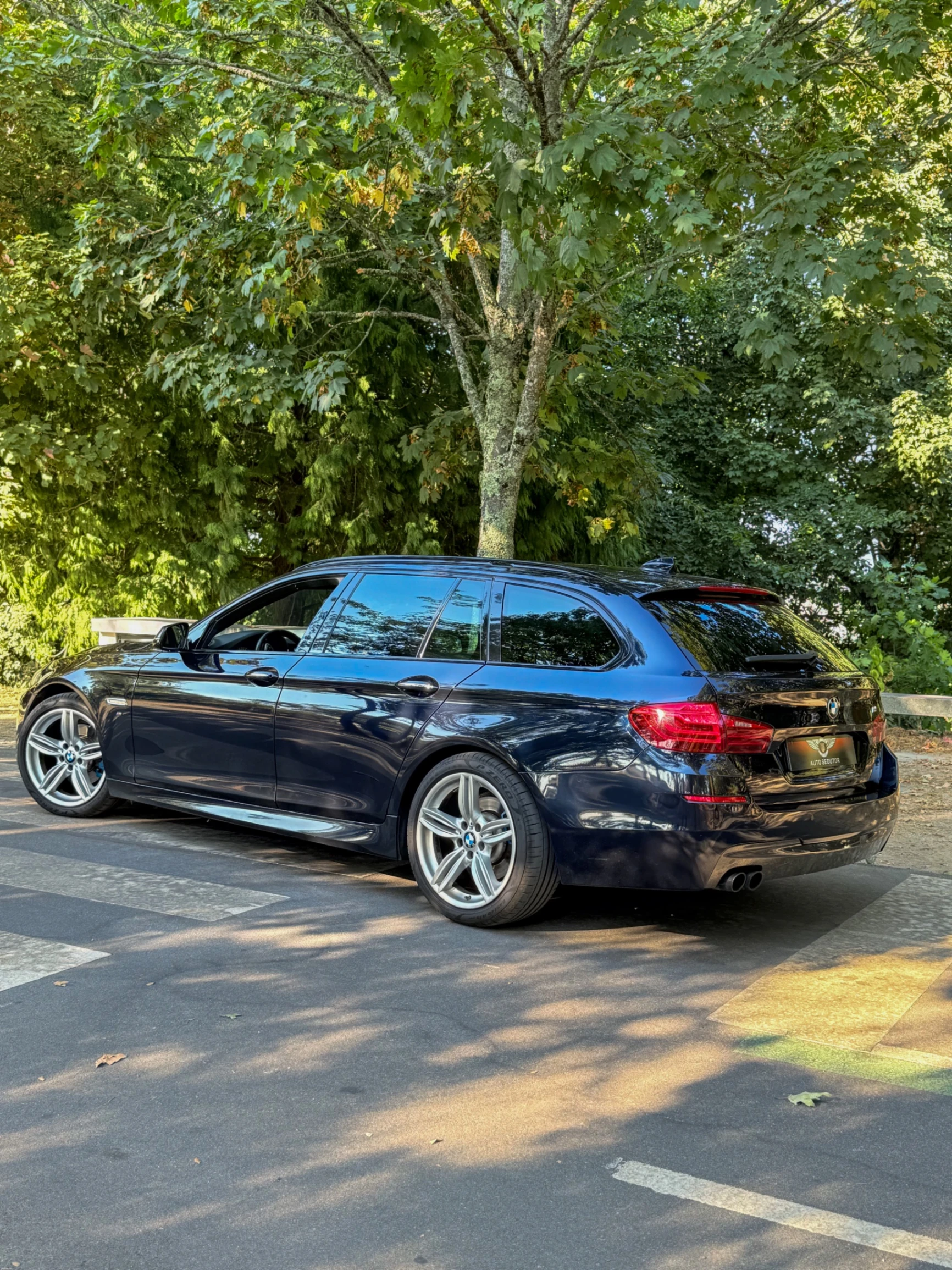 BMW 520 d Pack M Auto 3