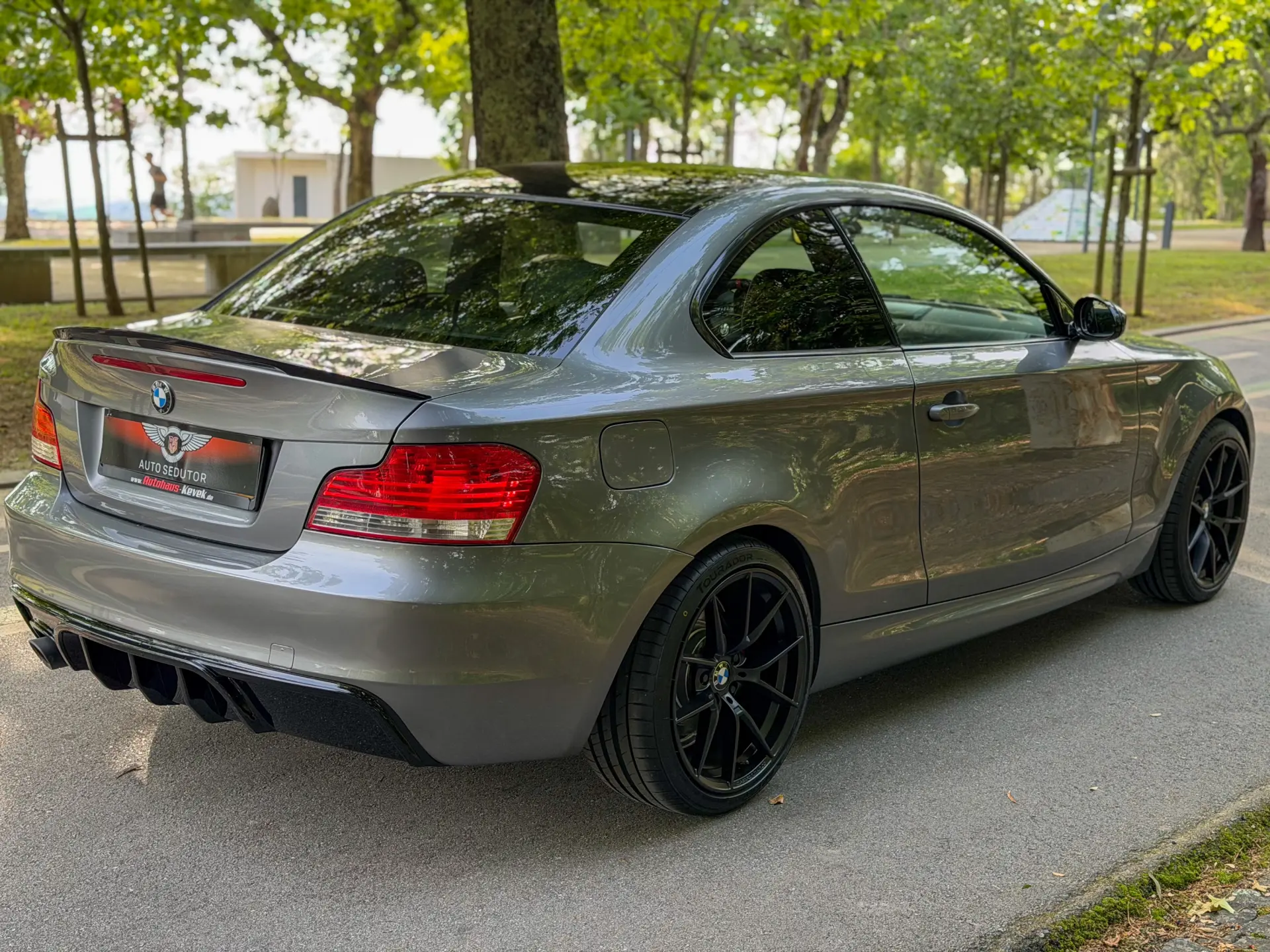 BMW 123 d DPF Aut. Edition Sport 7