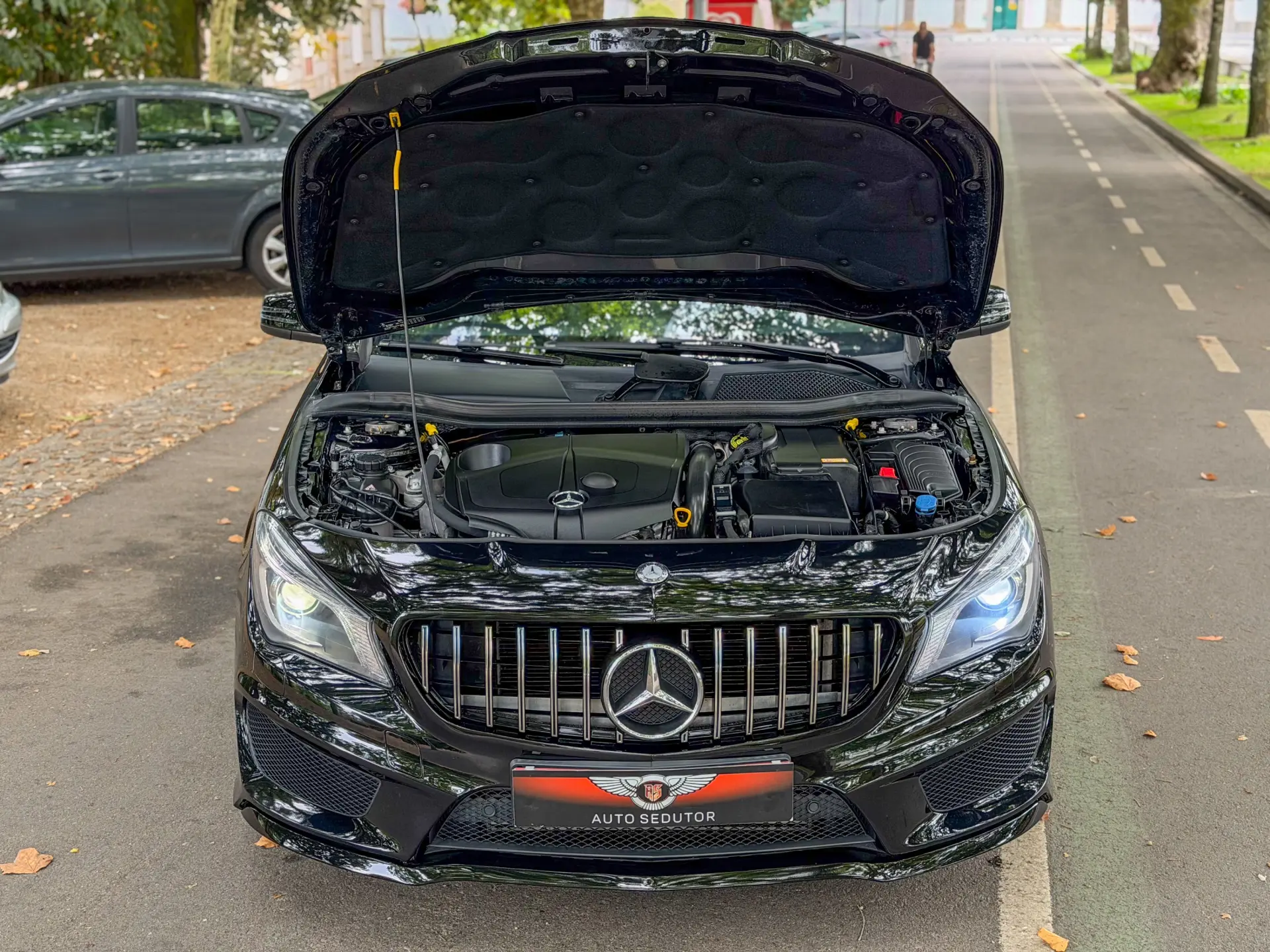Mercedes-Benz CLA 200 d  7G-DCT AMG Line 5
