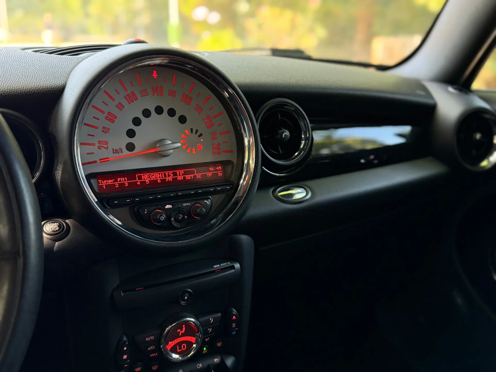 MINI 3 Portas Cooper D 12