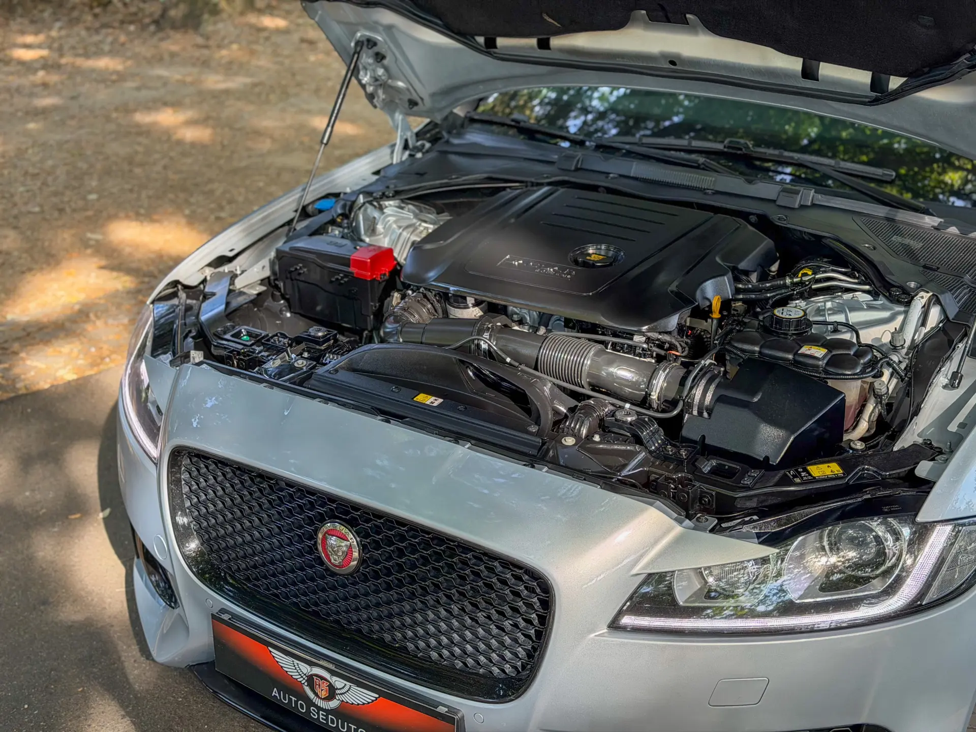Jaguar XF 5