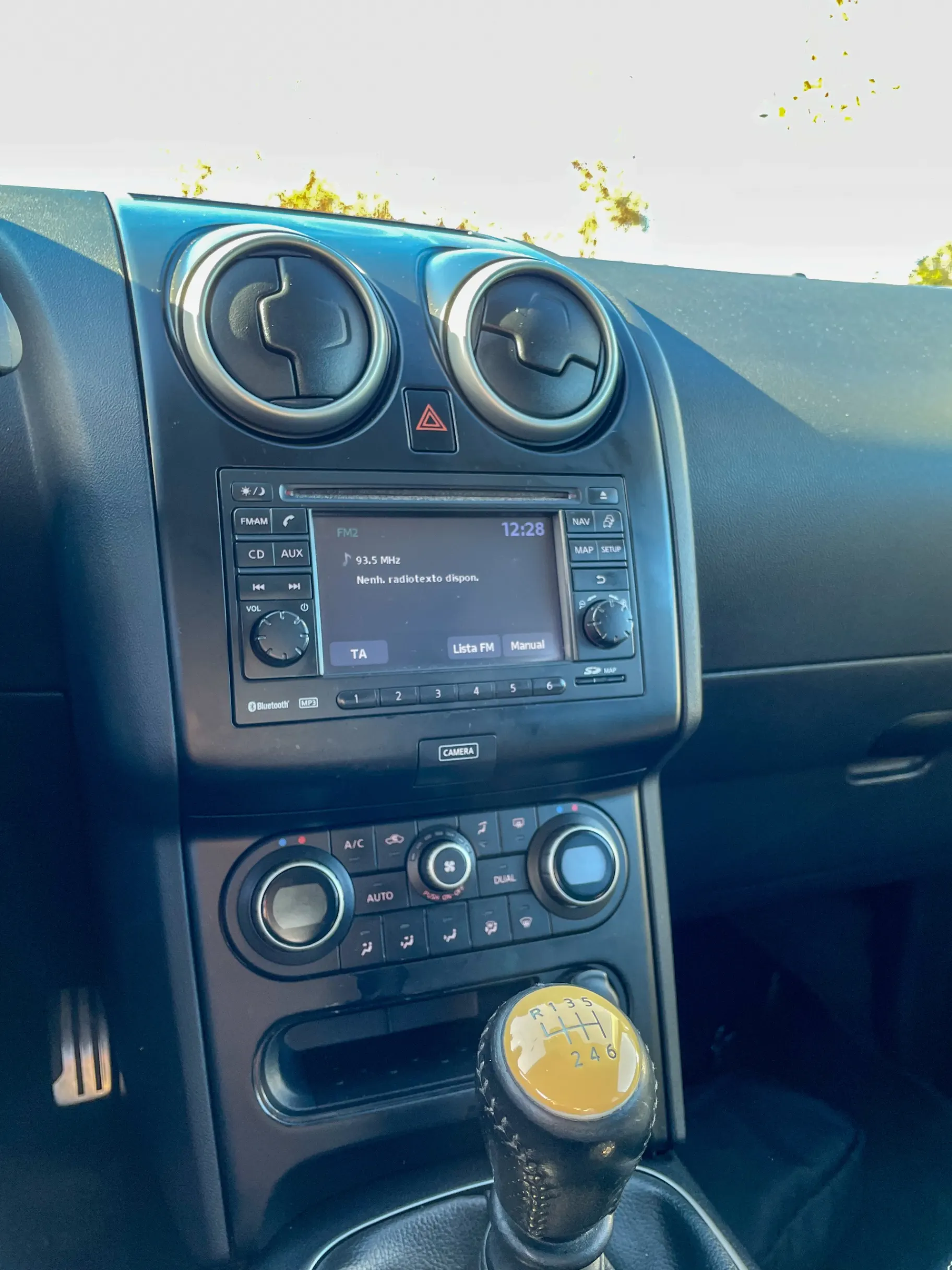 Nissan Qashqai 1.6 dCi Tekna Premium 14