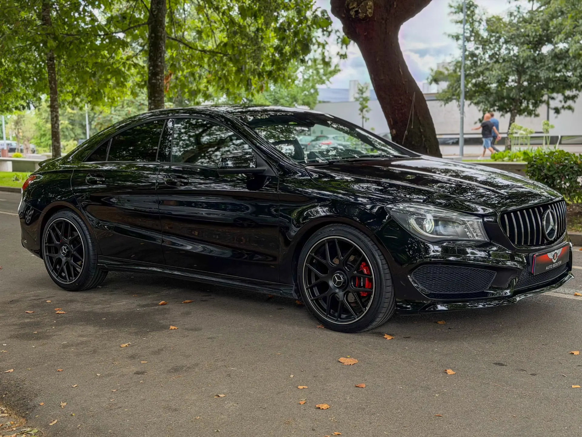 Mercedes-Benz CLA 200 d  7G-DCT AMG Line 2