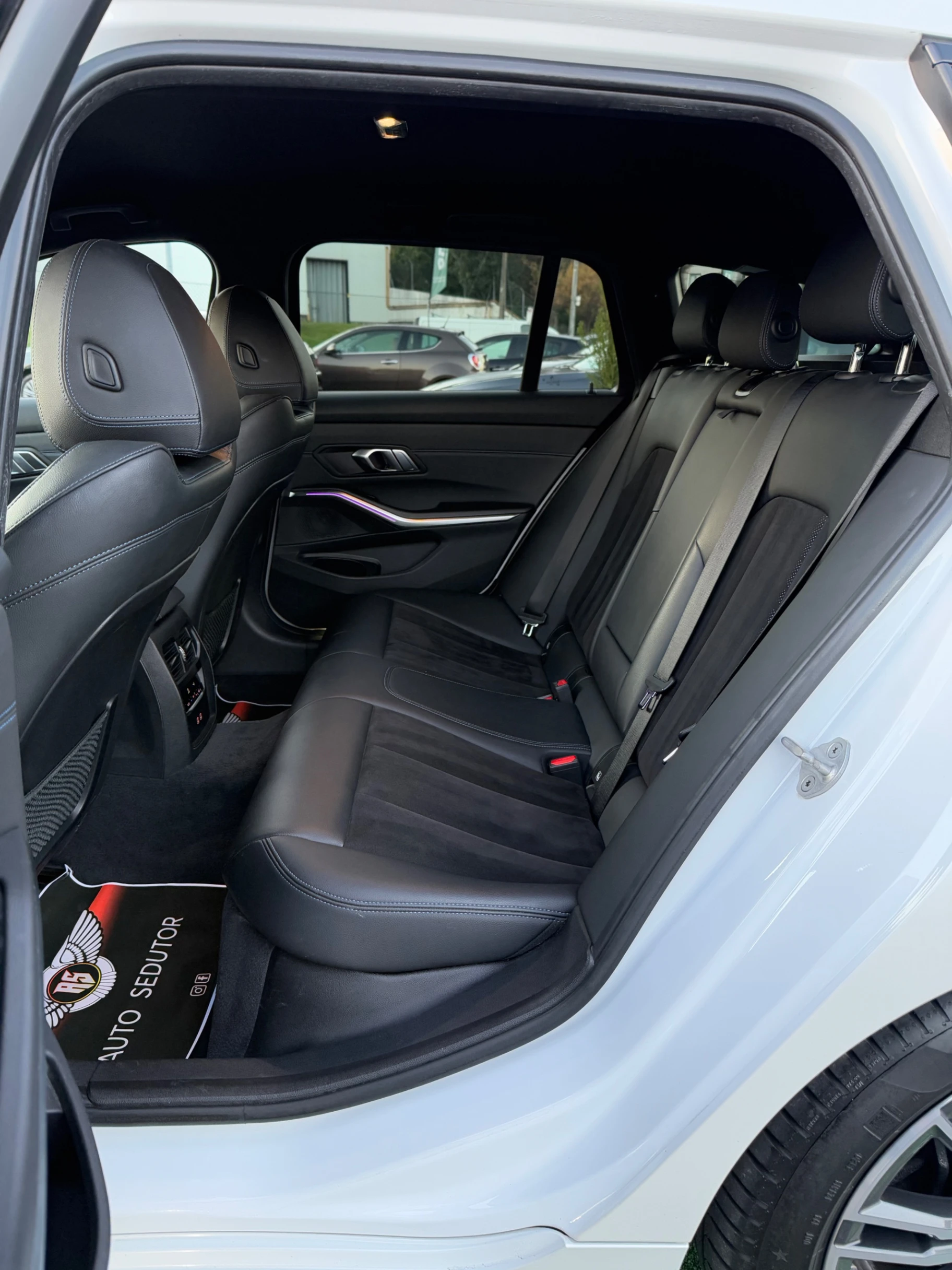 BMW 318 Gran Turismo d Pack M 8