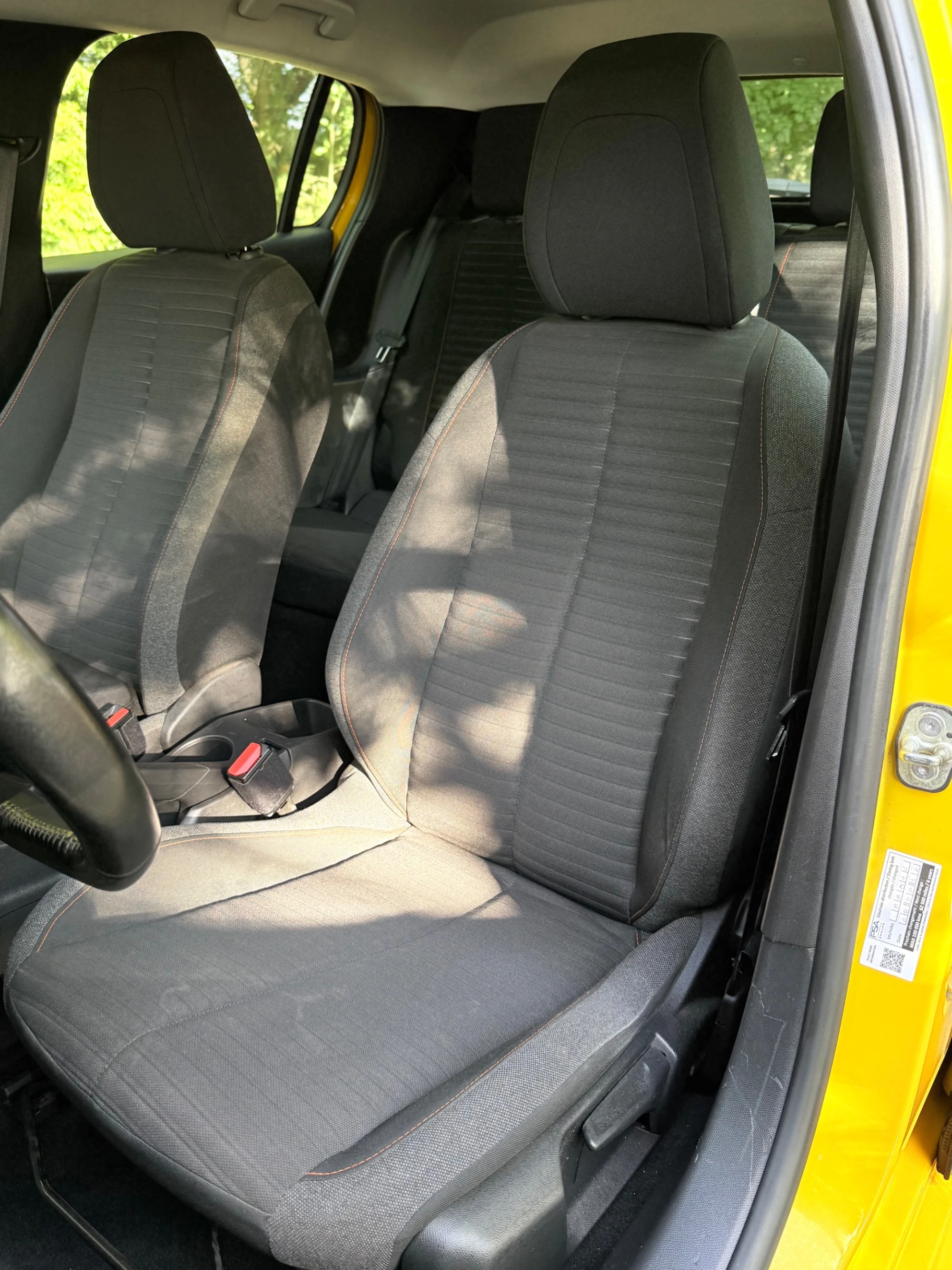 Peugeot 208 Allure 13