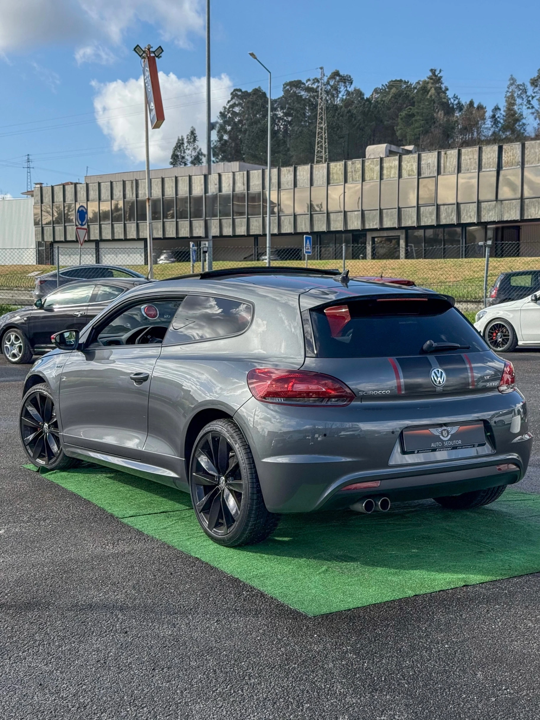 Volkswagen Scirocco Outro 7