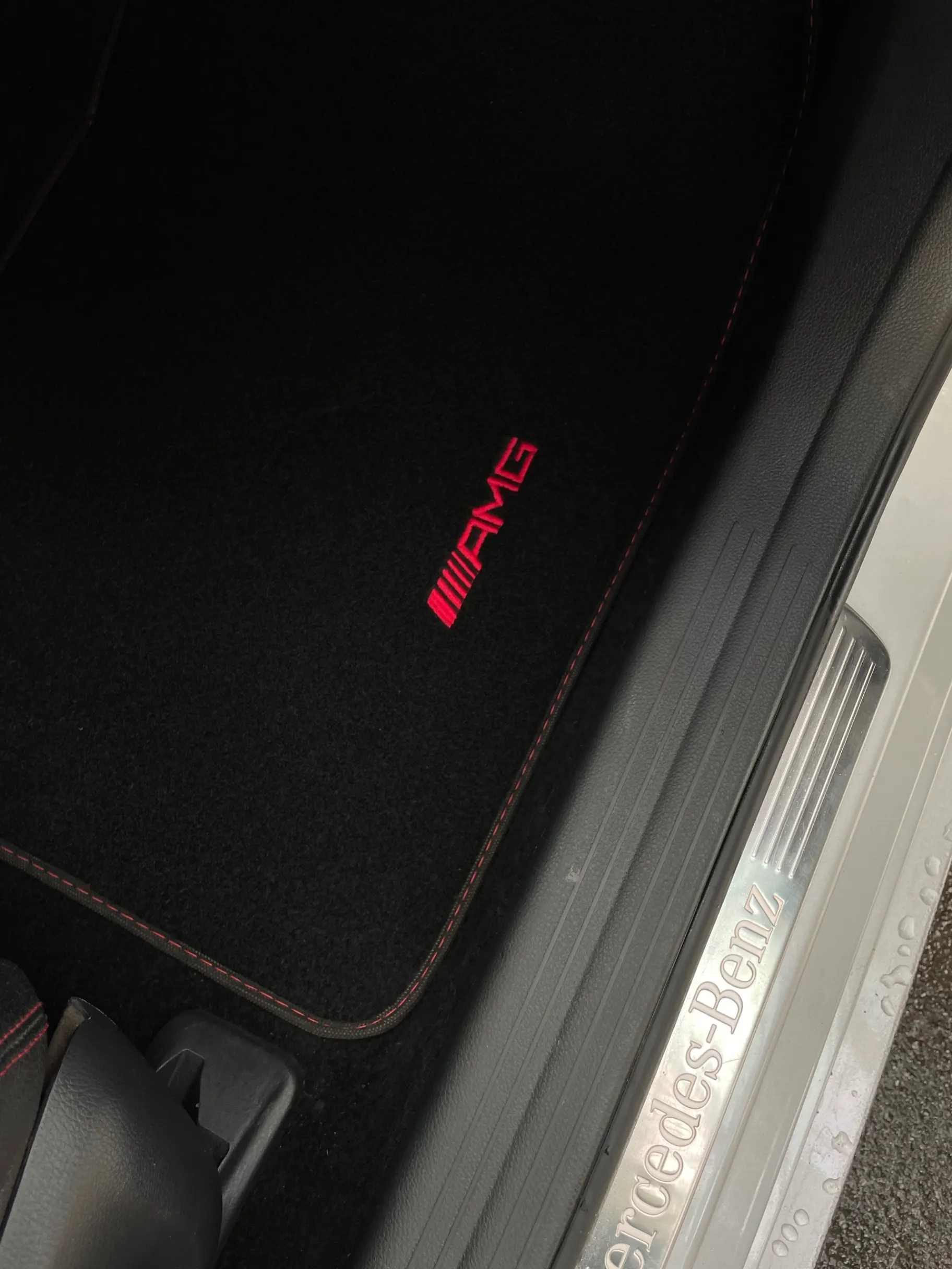 Mercedes-Benz A 180 d AMG Line 16