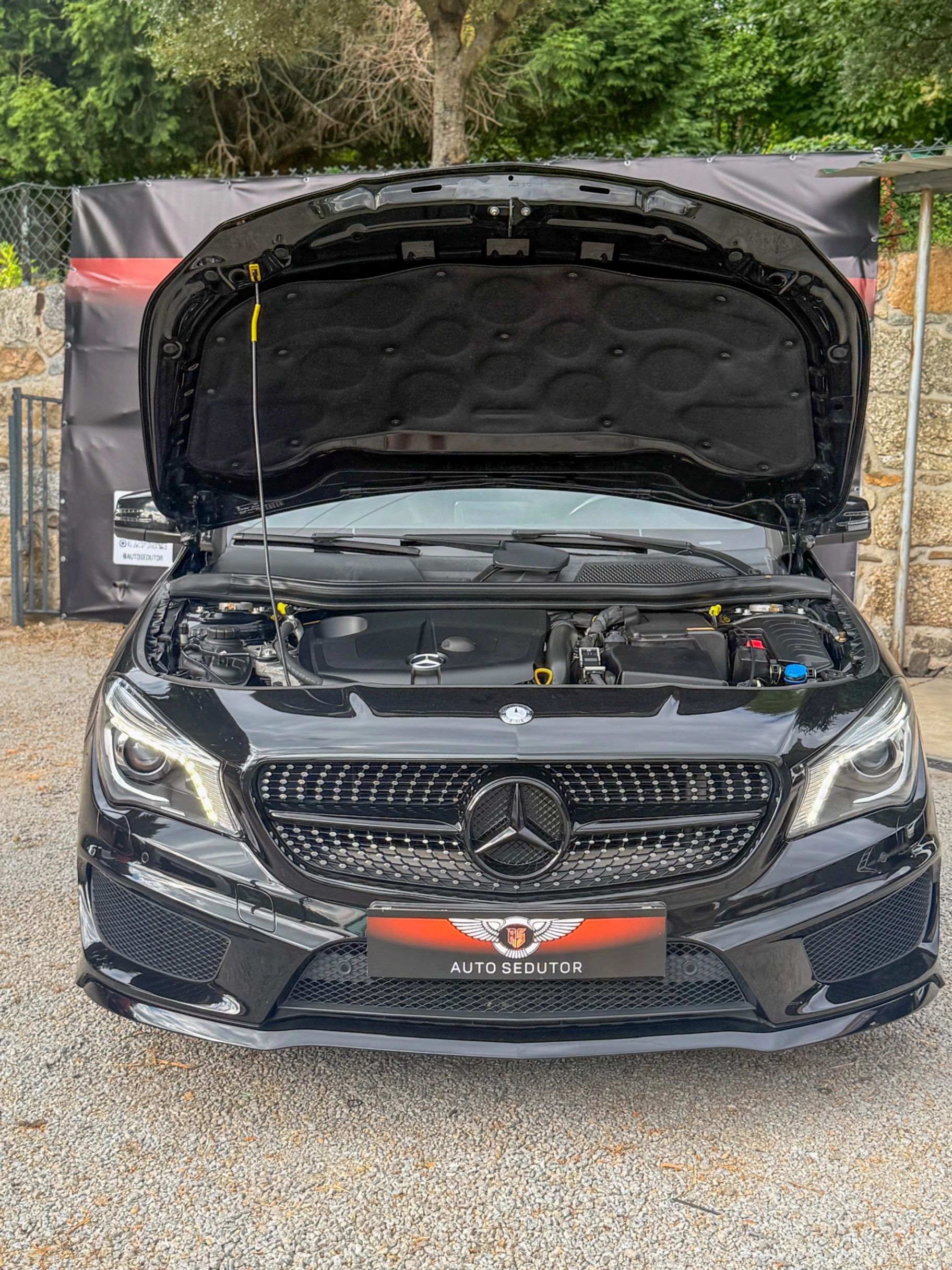 Mercedes-Benz CLA 200 d Shooting Brake AMG Line Aut. 3