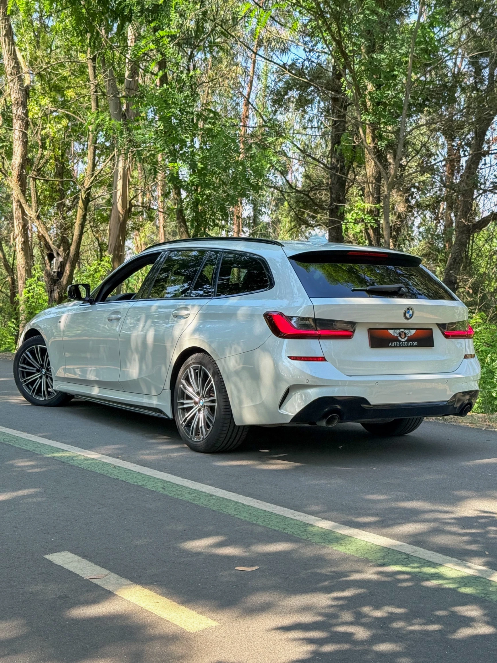 BMW 318 Gran Turismo d Pack M 8