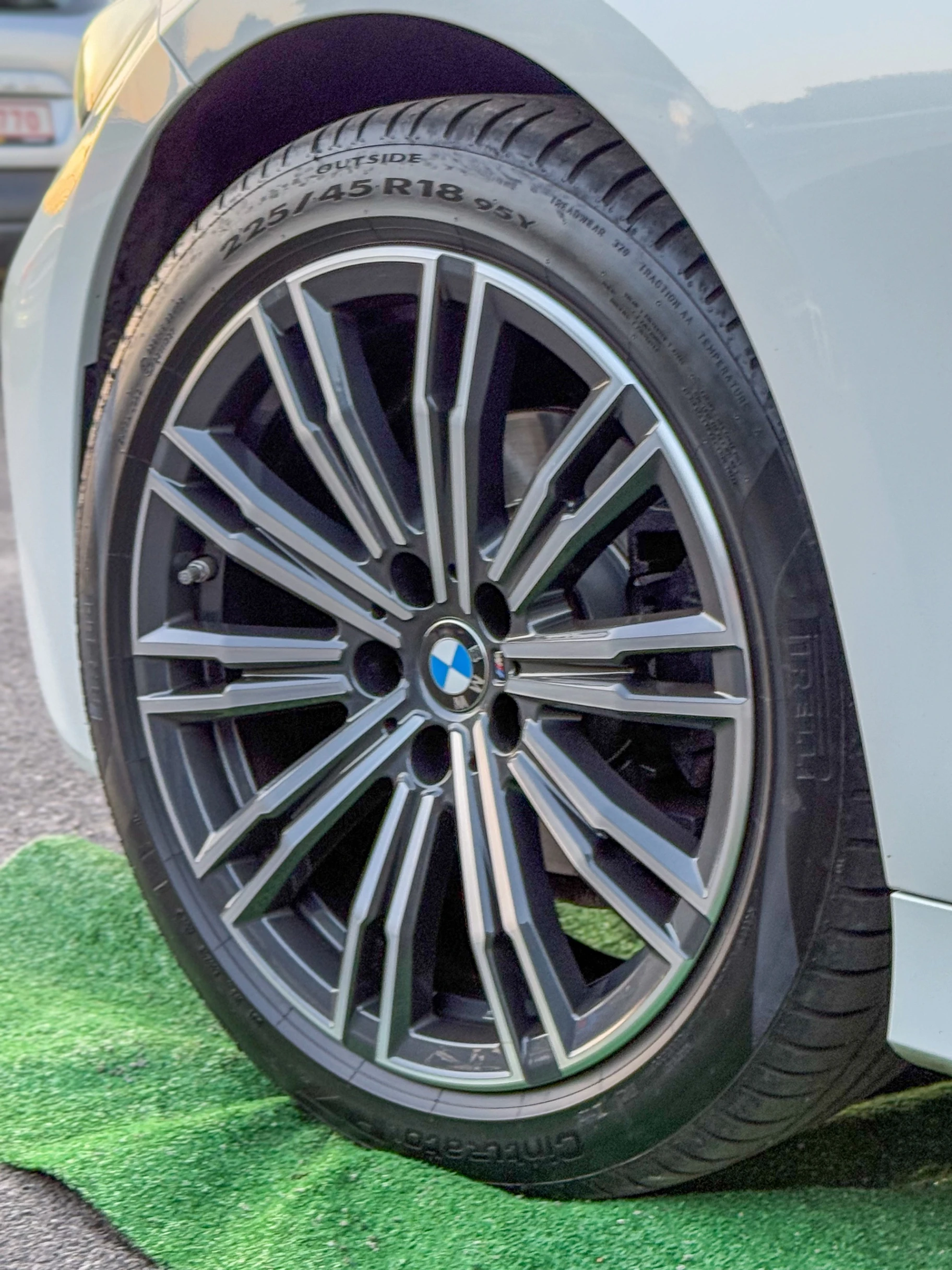 BMW 318 Gran Turismo d Pack M 4