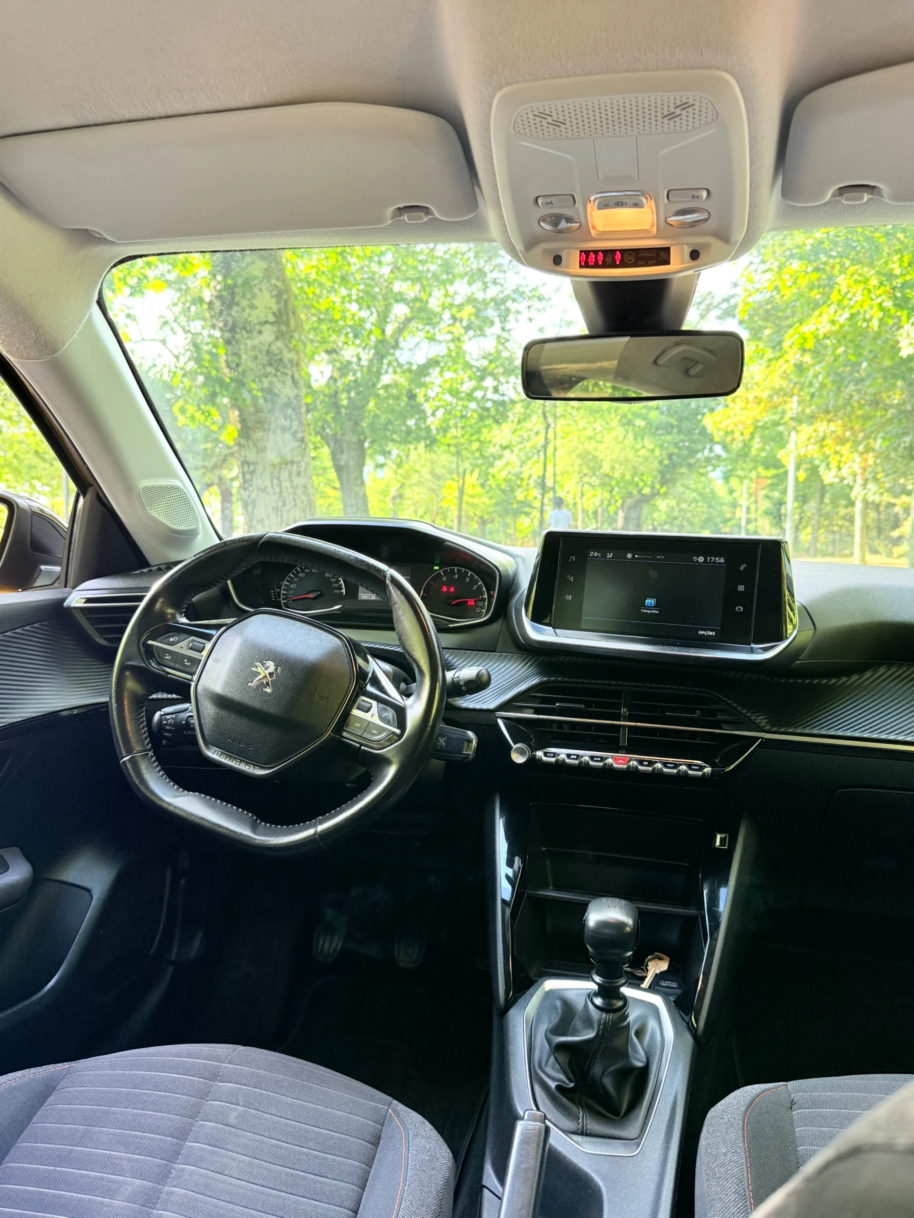 Peugeot 208 Allure 15