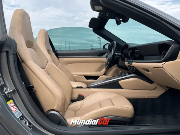 Porsche 911 (992) Carrera S Cabriolet PDK 43