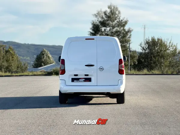 Opel Combo 1.5 CDTi L2H1 Enjoy 7