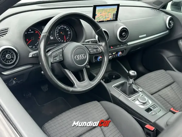 Audi A3 Sportback 2.0 TDI S-line 11