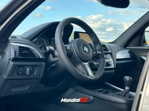 BMW 118 d Pack M 26