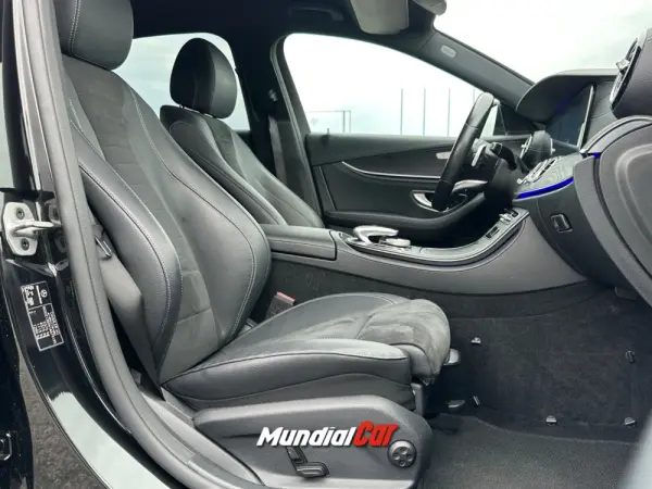 Mercedes-Benz E 220 d AMG Line 6
