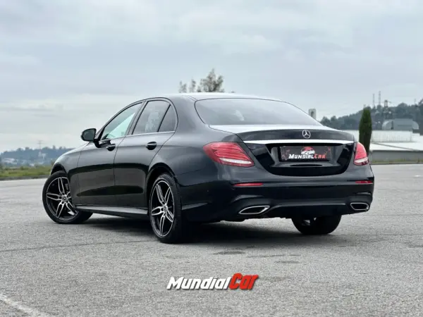 Mercedes-Benz E 220 d AMG Line 16