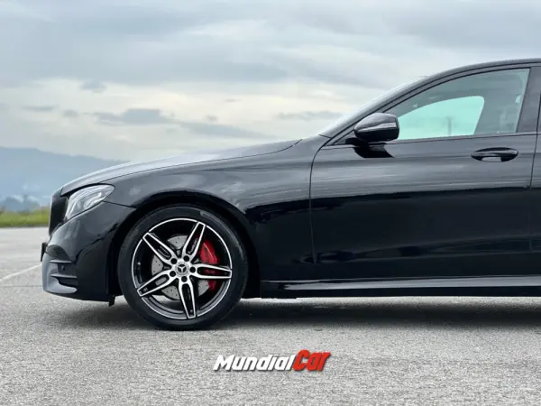 Mercedes-Benz E 220 d AMG Line 24
