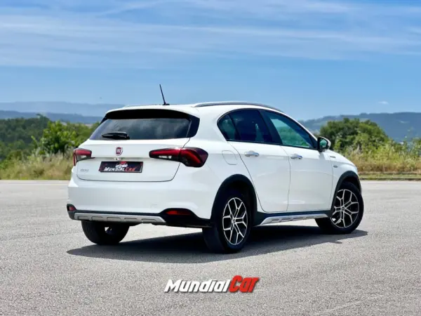 Fiat Tipo 1.3 Multijet Cross 2