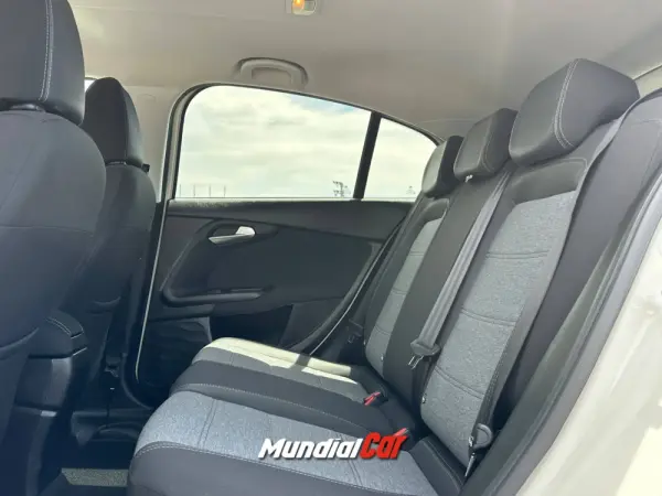 Fiat Tipo 1.3 Multijet Cross 7