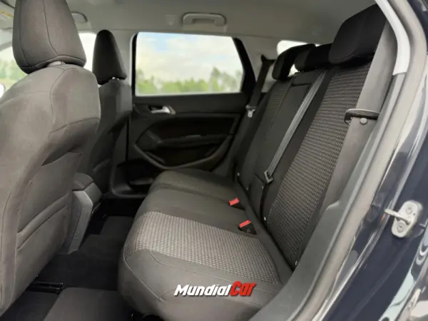 Peugeot 308 SW 1.2 PureTech Active EAT8 11
