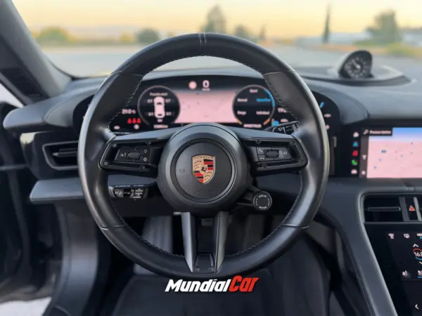Porsche Taycan Cross Turismo 4 28