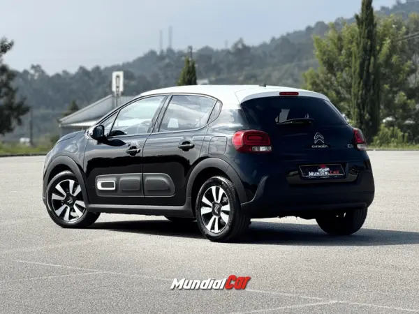 Citroen C3 1.2 PureTech Shine 12