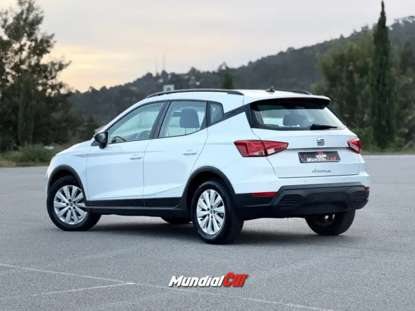 SEAT Arona 1.0 TSI Style DSG 13