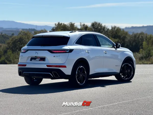 DS DS7 Crossback E-Tense Performance Line + EAT8 2