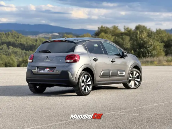 Citroen C3 1.2 PureTech Shine 2