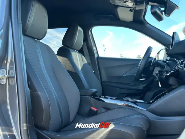 Peugeot 2008 1.5 BlueHDi Allure EAT8 9