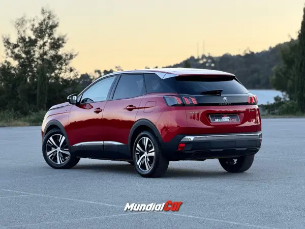 Peugeot 3008 1.6 Hybrid Allure e-EAT8 17