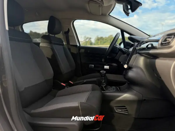 Citroen C3 1.2 PureTech Shine 7