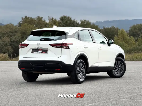 Nissan Qashqai 1.3 DIG-T Acenta 2