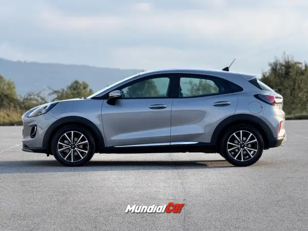 Ford Puma 1.0 EcoBoost MHEV Titanium 10