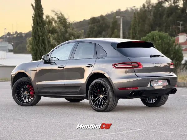 Porsche Macan S 15